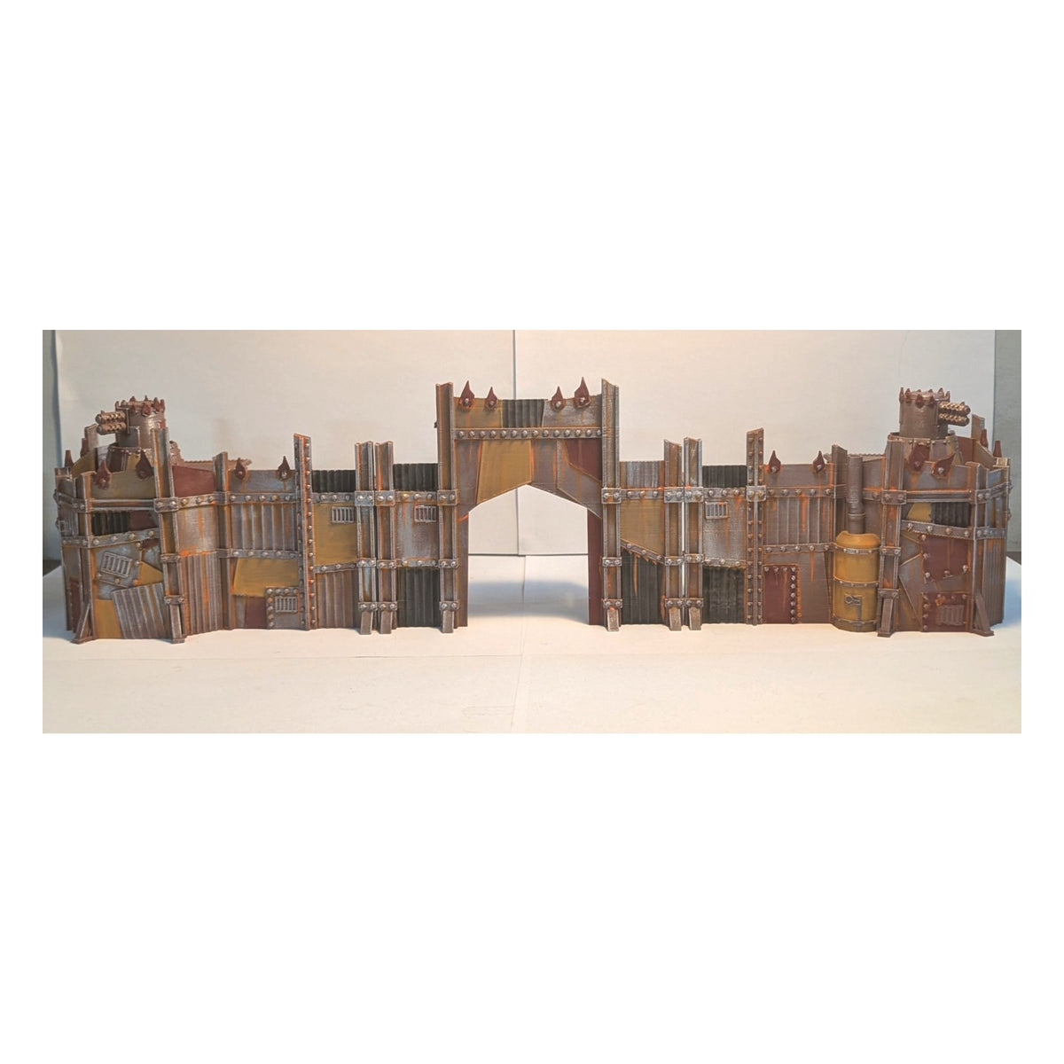Huuuuge Modular Scrap Fort, included free with this bundle