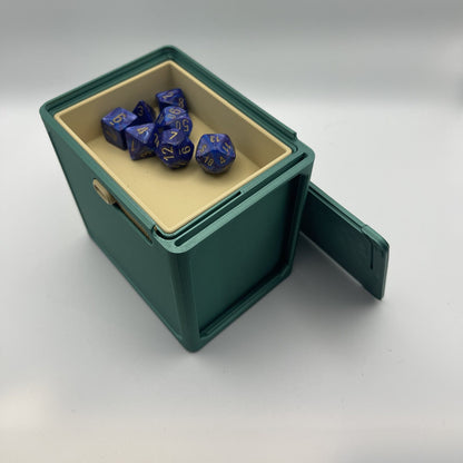 Lockable Commander deck box with the accessories tray holding dice